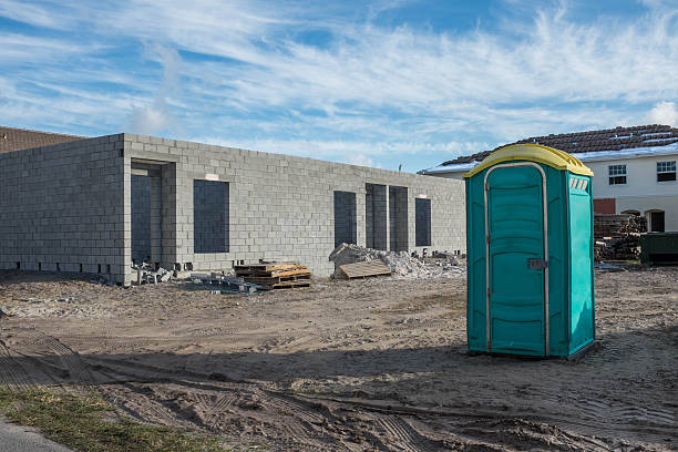 Portable Toilet Options We Offer in Stowell, TX